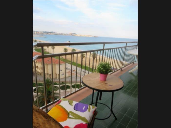 Apartamento Torre Valentina Frente Al Mar Calonge  Kültér fotó